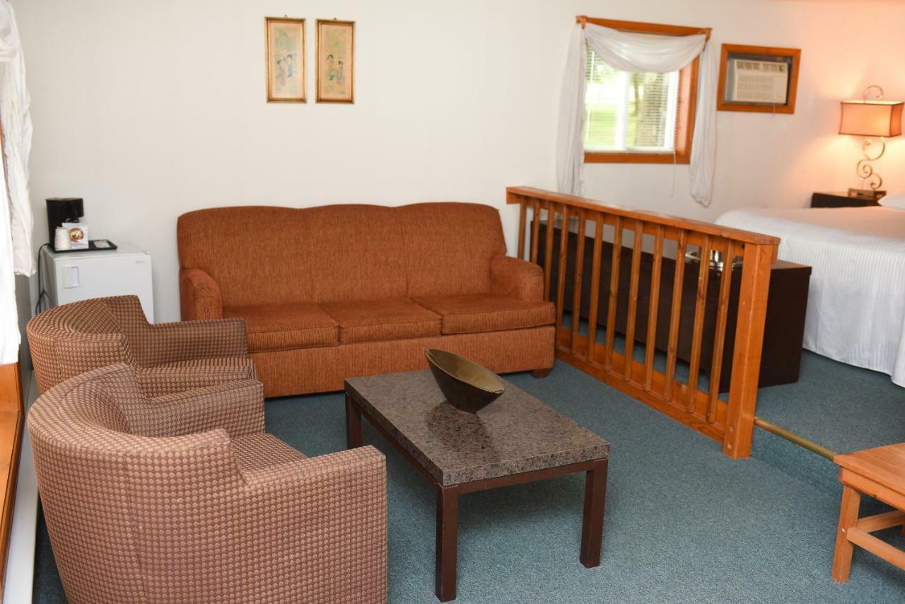 Chestnut Grove Family Resort Mount Pocono Εξωτερικό φωτογραφία
