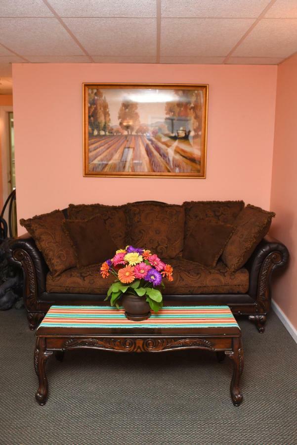 Chestnut Grove Family Resort Mount Pocono Εξωτερικό φωτογραφία
